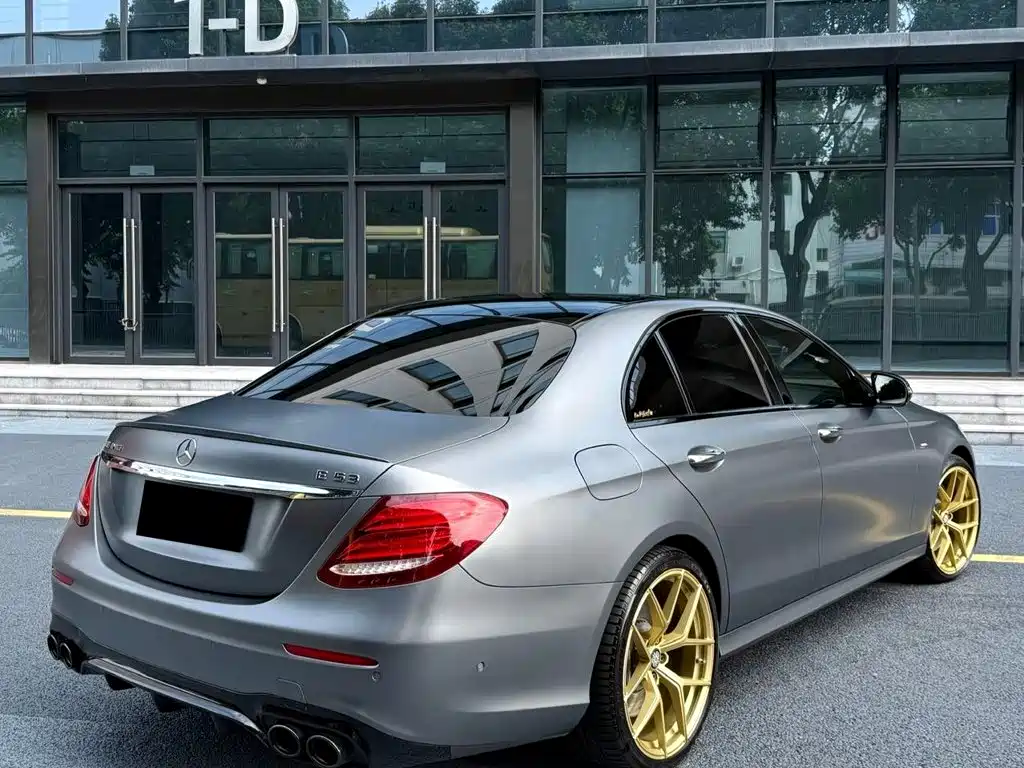 Mercedes-Benz E-Class AMG — миниатюра 2