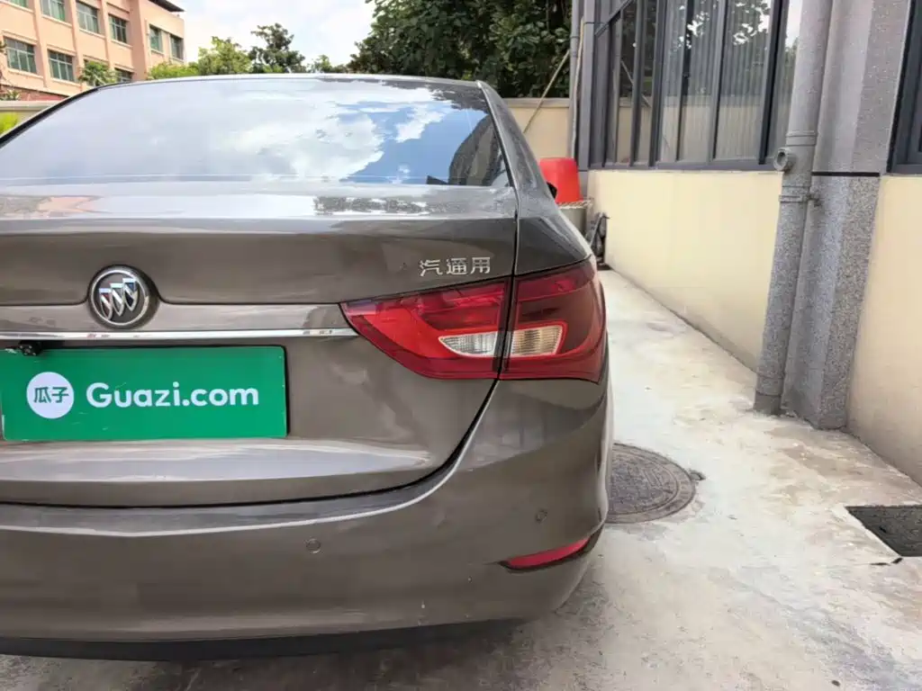 Buick Excelle — миниатюра 8