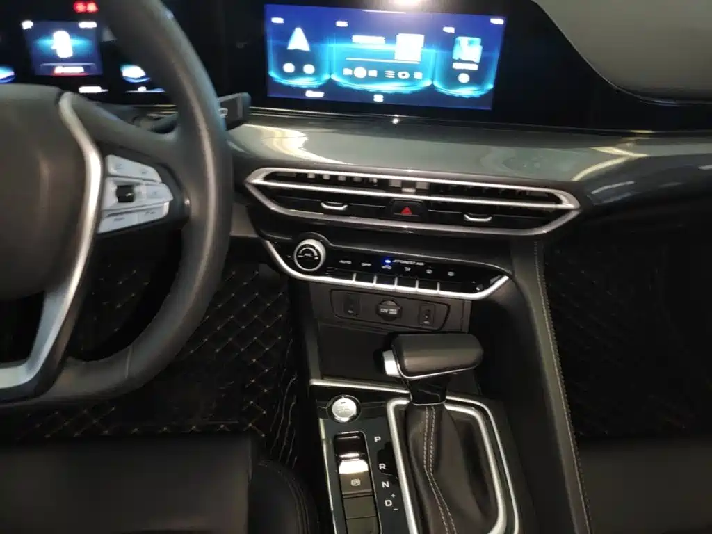 Changan Eado — миниатюра 13