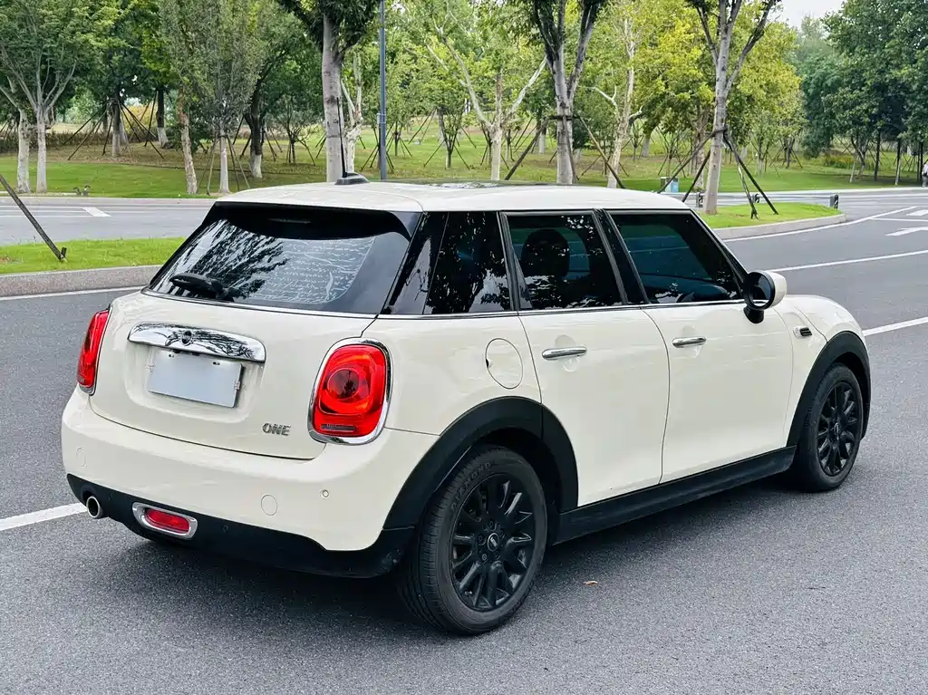 MINI Mini — миниатюра 5