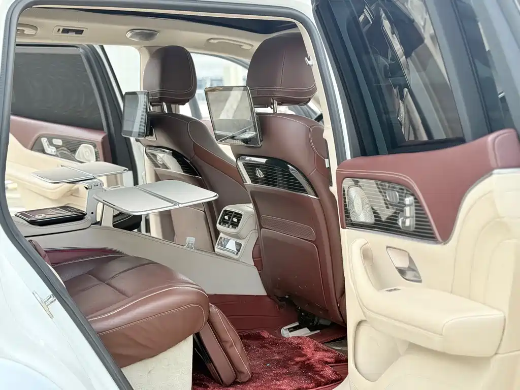 Mercedes-Benz GLS — миниатюра 7