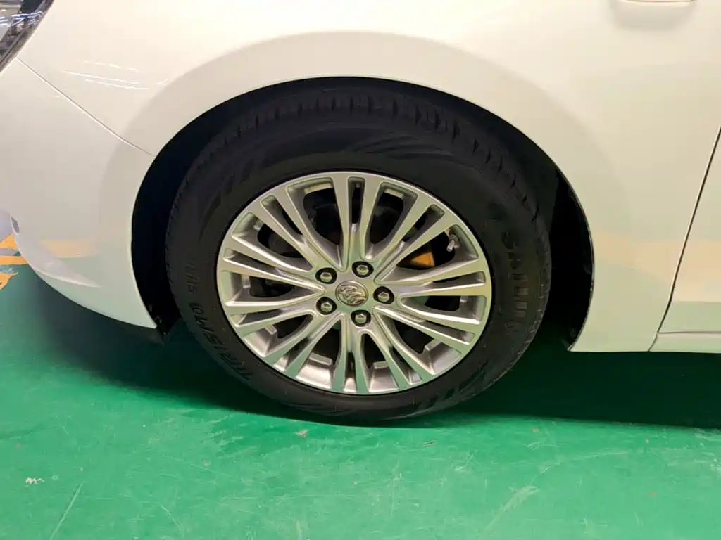 Buick Excelle — миниатюра 23