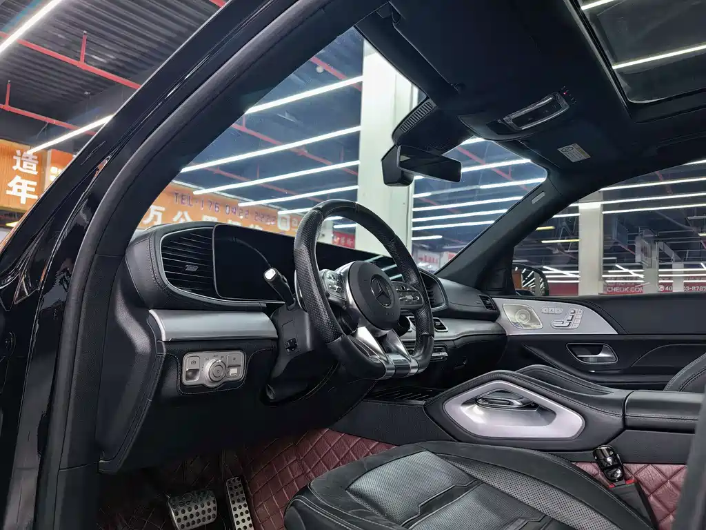 Mercedes-Benz GLE AMG — миниатюра 6