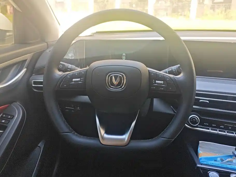Changan Eado — миниатюра 15