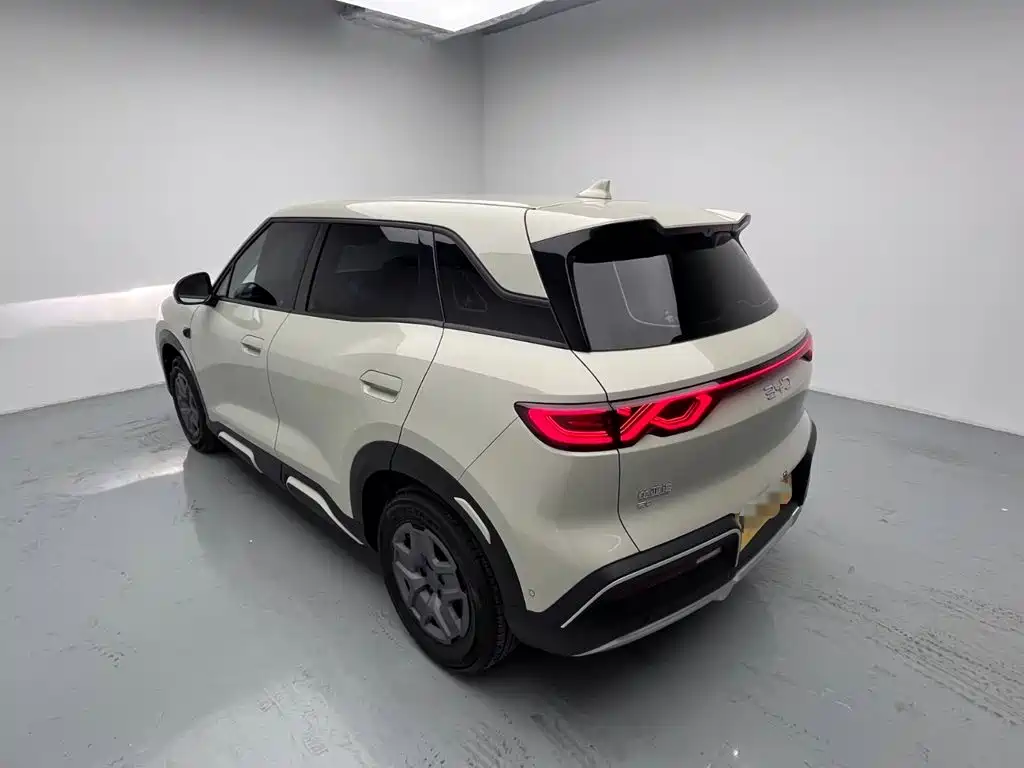 BYD Yuan UP — миниатюра 5