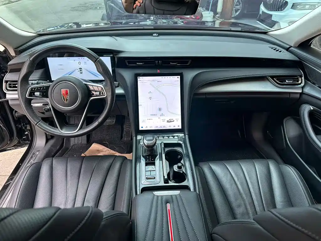 Hongqi Hongqi H5 — миниатюра 13