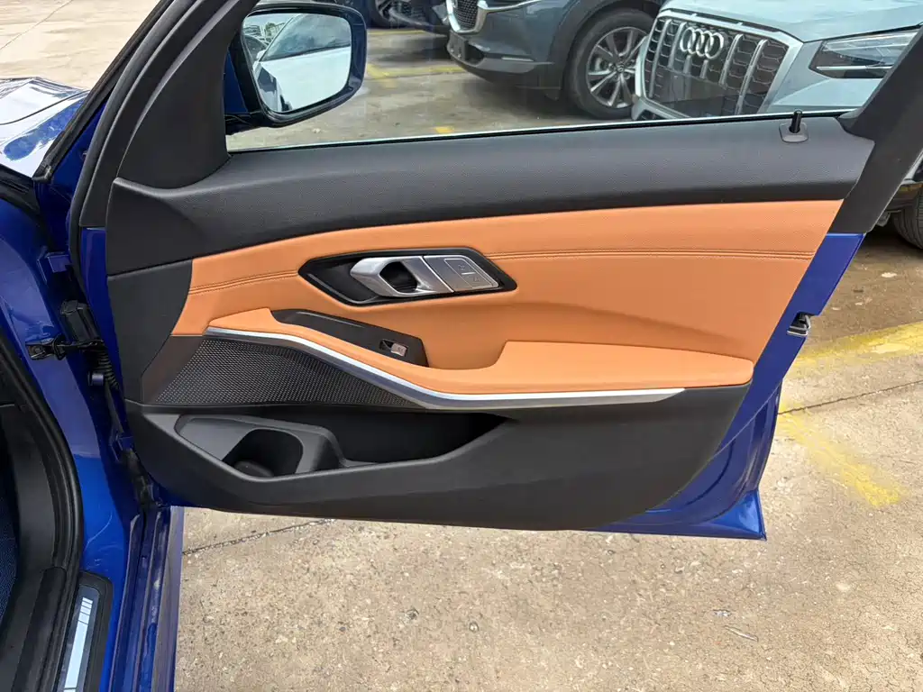 BMW 3 Series — миниатюра 19