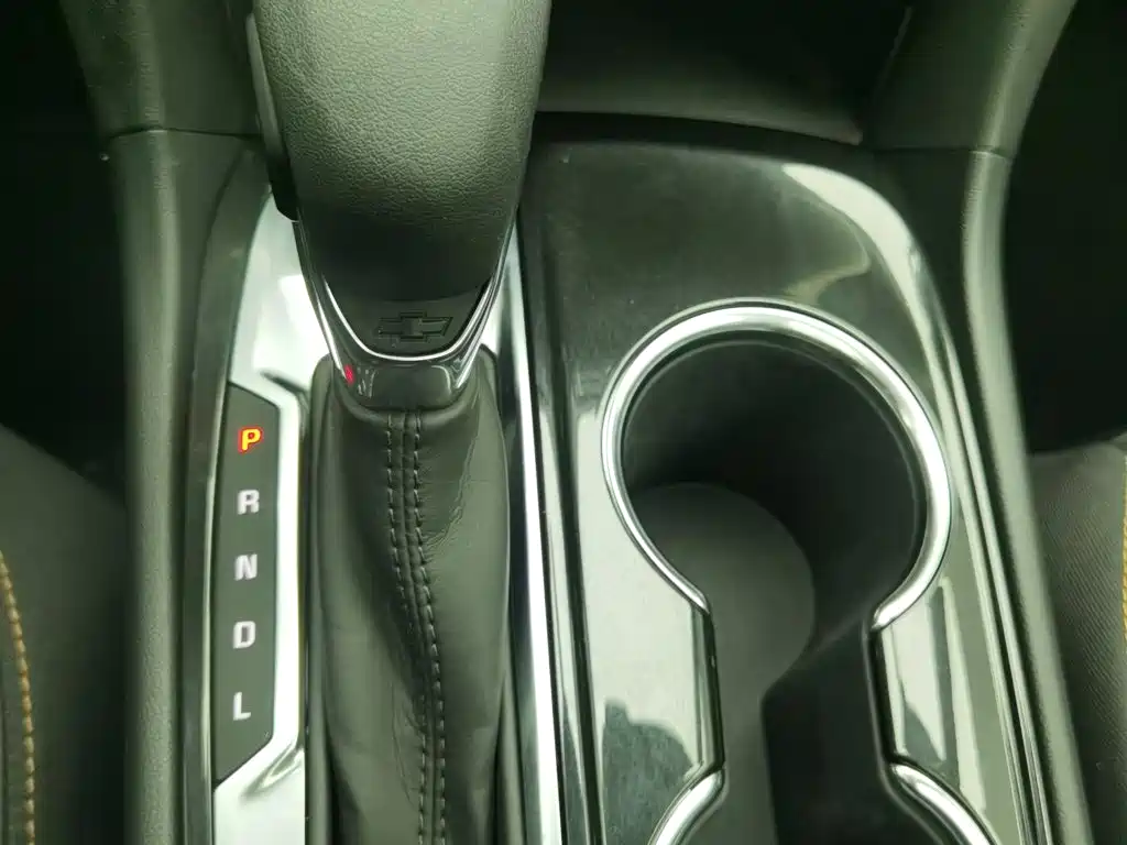 Chevrolet Equinox — миниатюра 13