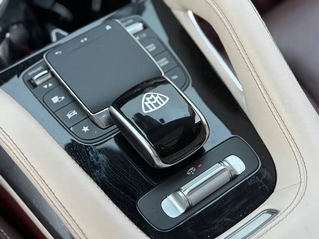Mercedes-Benz GLS — миниатюра 15