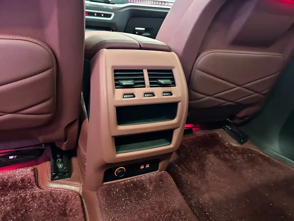 BMW X5 — миниатюра 17