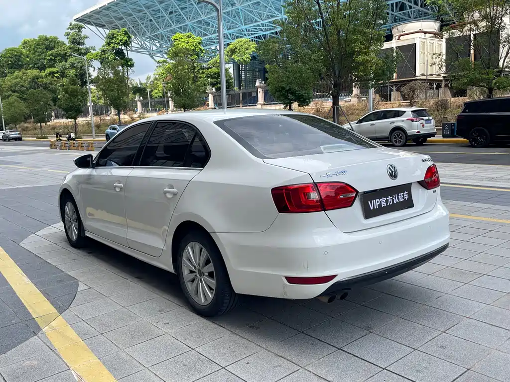 Volkswagen Sagitar — миниатюра 5