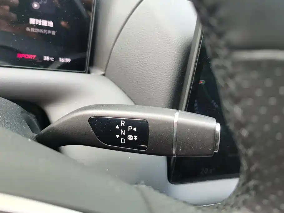 XPeng G9 — миниатюра 16