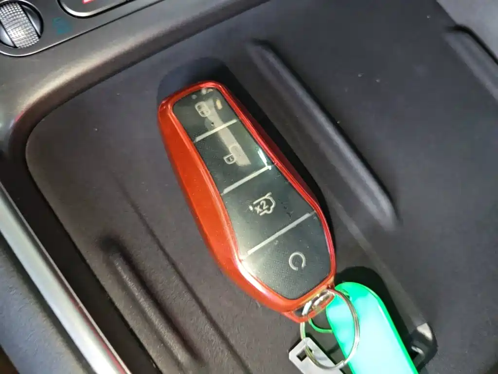 BYD Sealion 05 EV — миниатюра 9