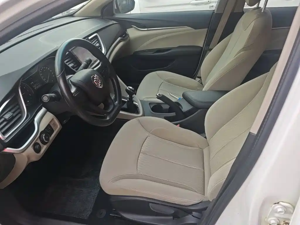 Buick Excelle — миниатюра 15