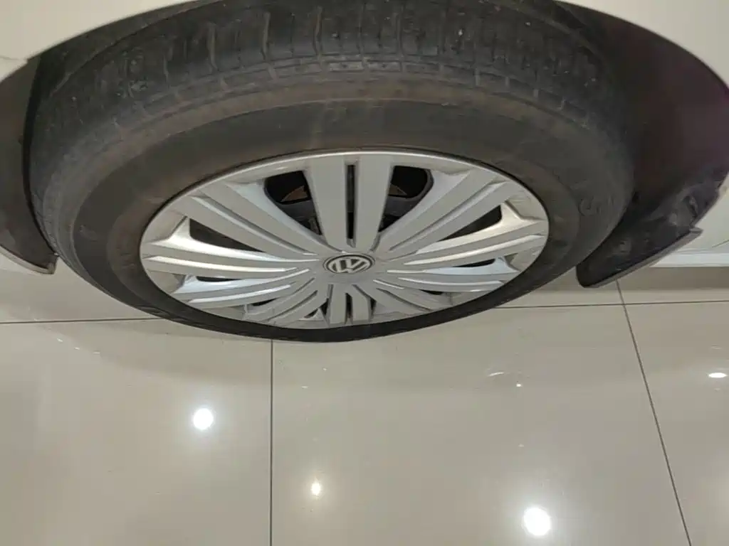 Volkswagen Polo — миниатюра 23