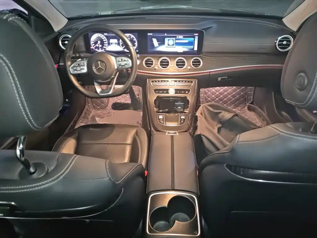 Mercedes-Benz E-Class — миниатюра 14