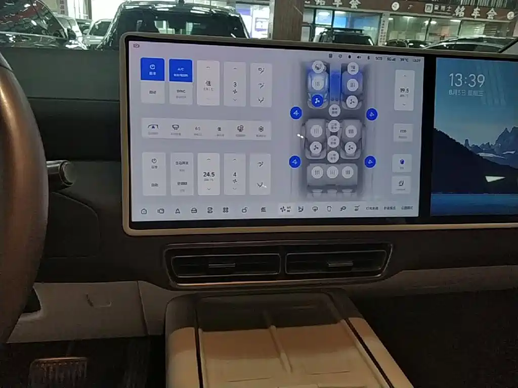 Li Auto Li MEGA — миниатюра 13
