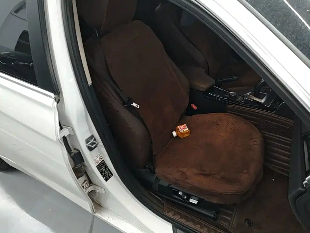 BMW 3 Series — миниатюра 25