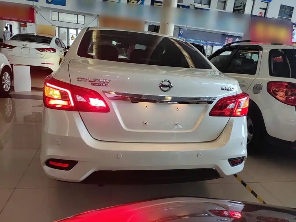 Nissan Sylphy — миниатюра 6