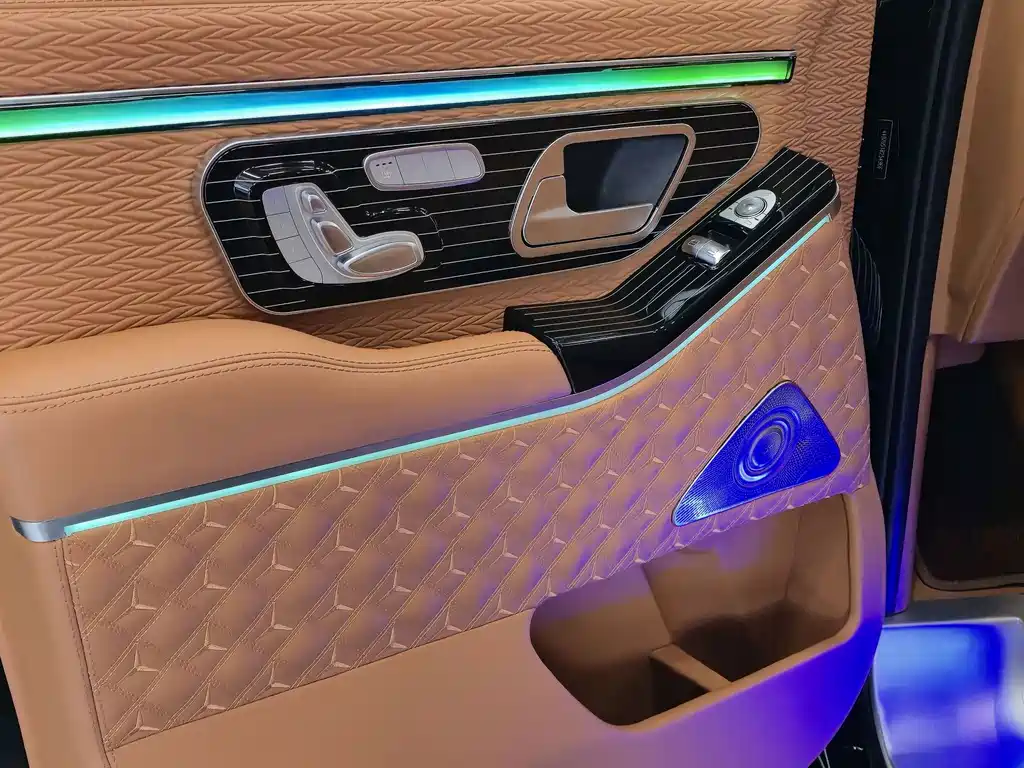 Mercedes-Benz Vito — миниатюра 8