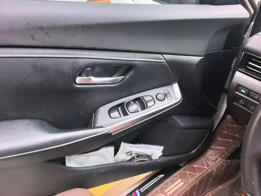 Nissan Sylphy — миниатюра 7