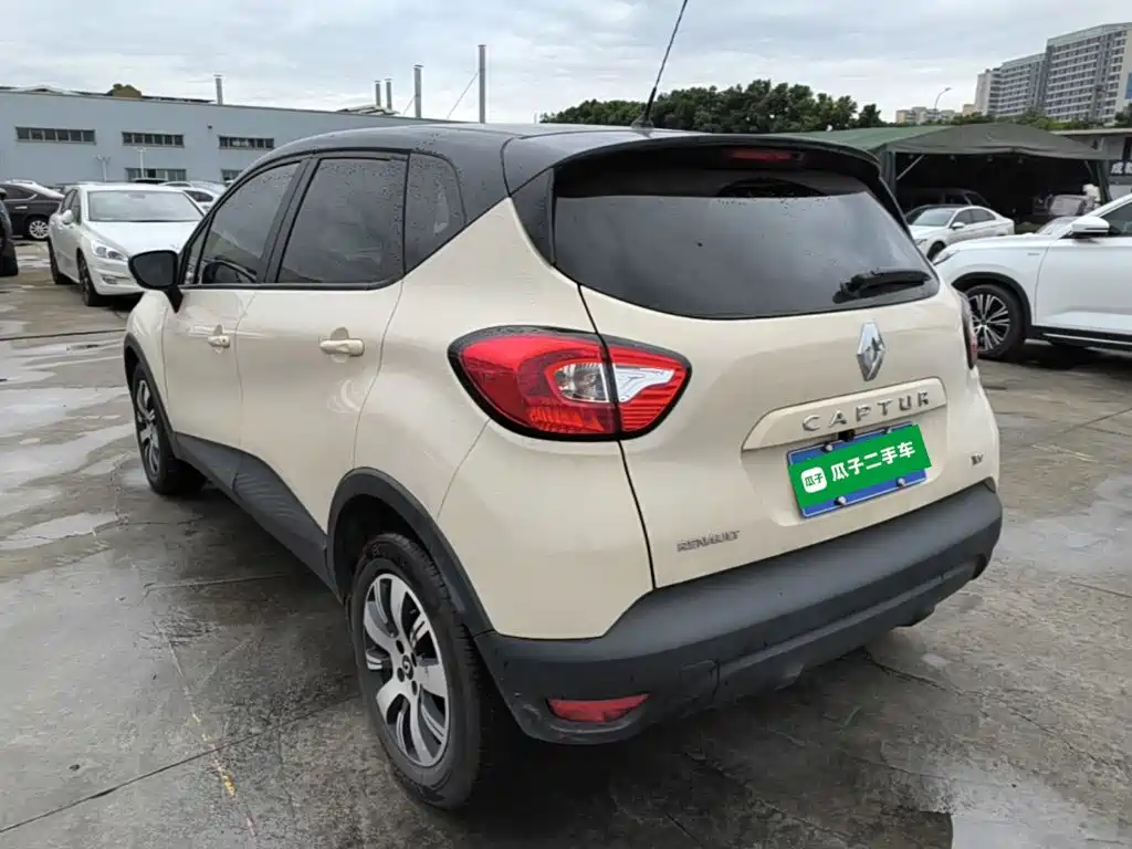 Renault Captur — миниатюра 5