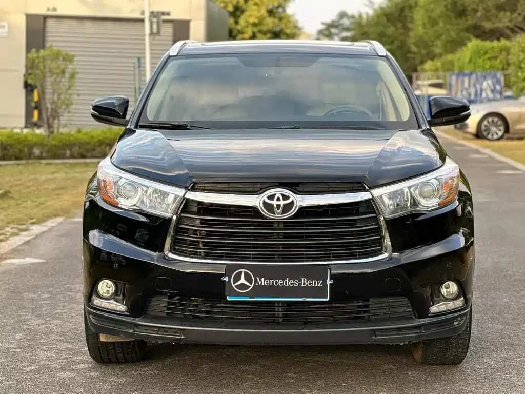 Toyota Highlander — миниатюра 2