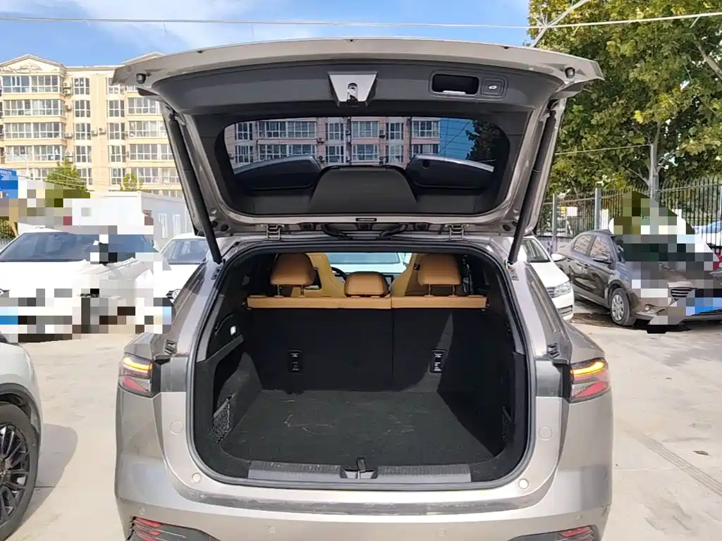 Roewe RX5 New Energy — миниатюра 19
