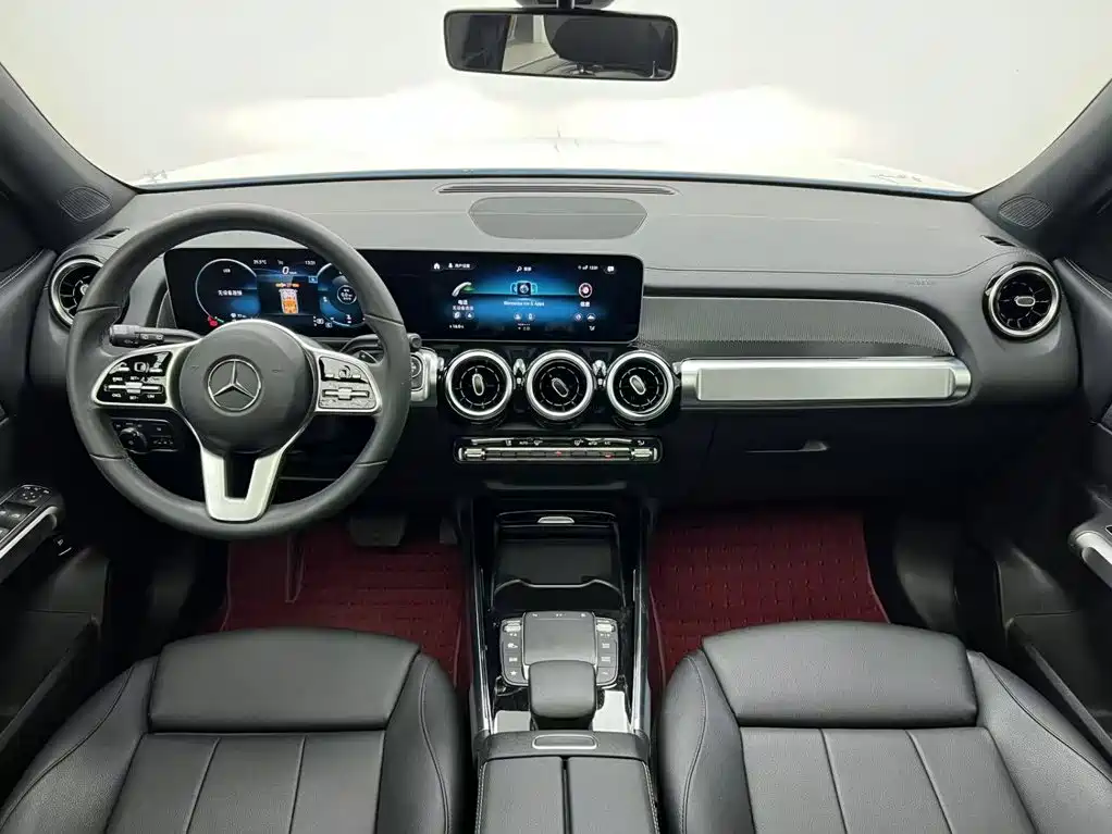 Mercedes-Benz GLB — миниатюра 20