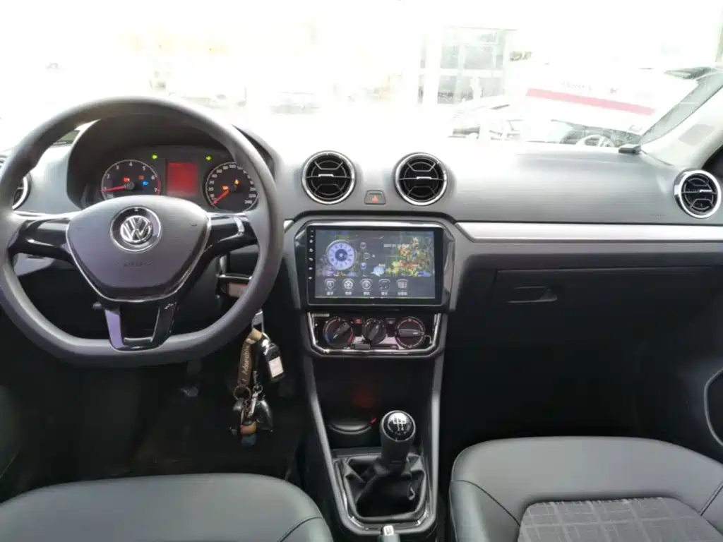 Volkswagen Jetta — миниатюра 10