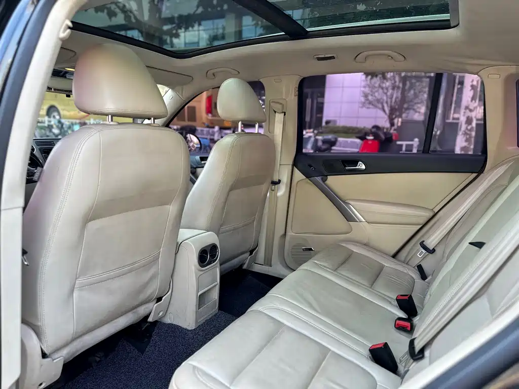 Volkswagen Tiguan — миниатюра 15