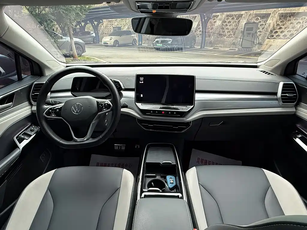 Volkswagen ID.6 Crozz — миниатюра 8
