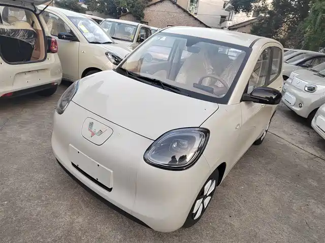 WULING AUTOMOBILE HONGGUANG MINIEV 2025
