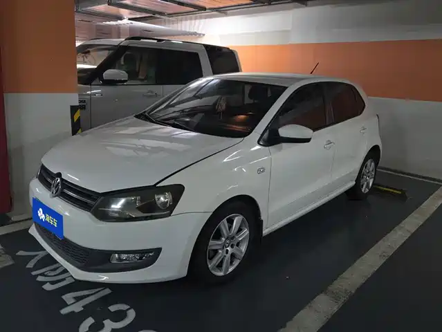 2013 Volkswagen Polo