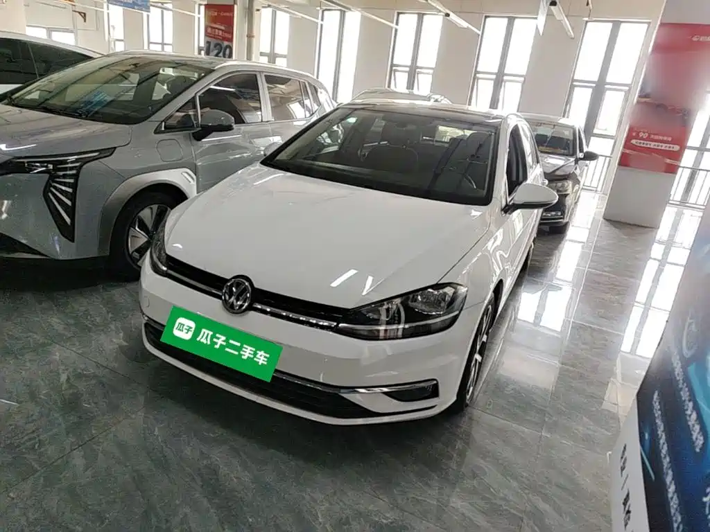 Volkswagen Golf — миниатюра 2