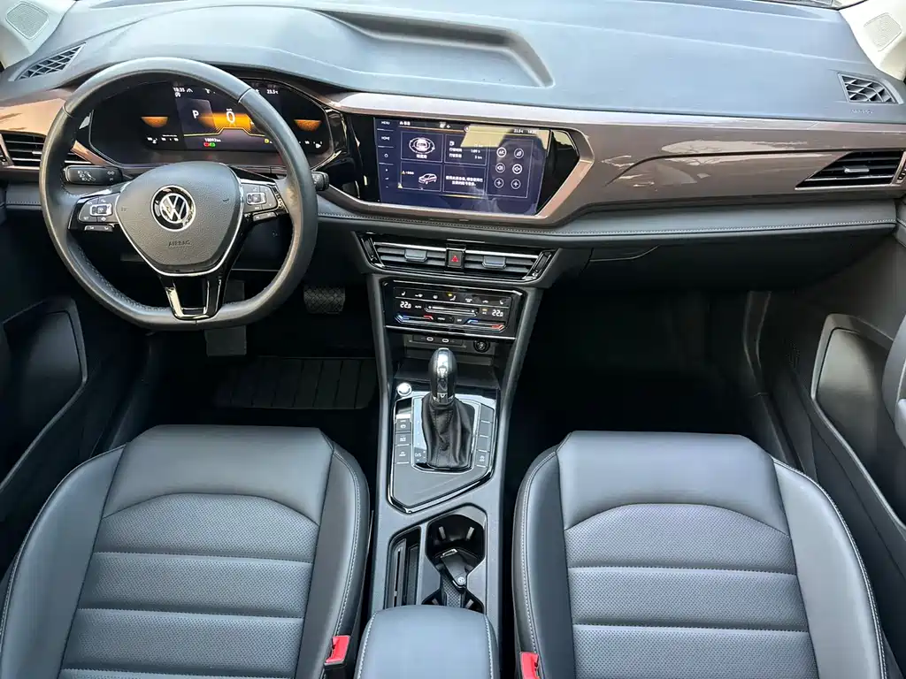 Volkswagen Tharu 2022 280TSI Luxury