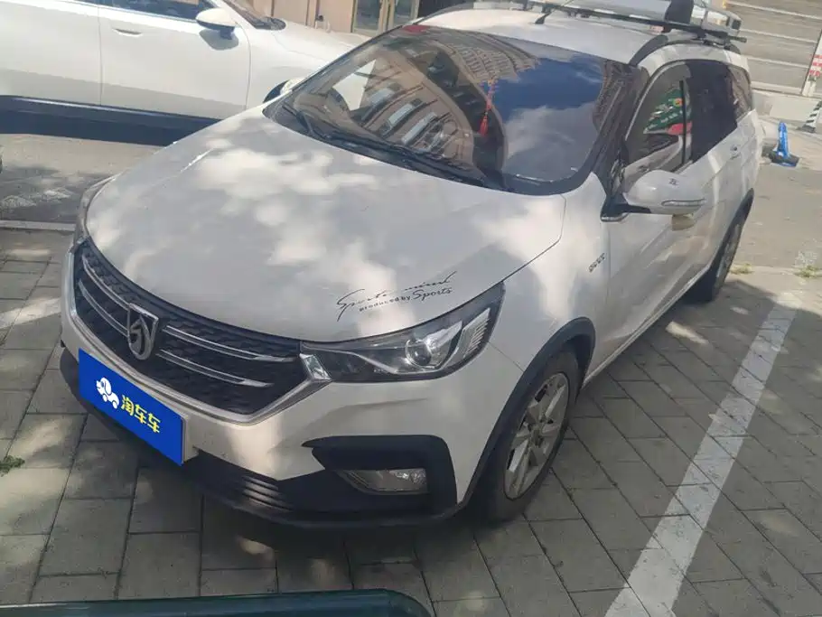 Baojun 310W