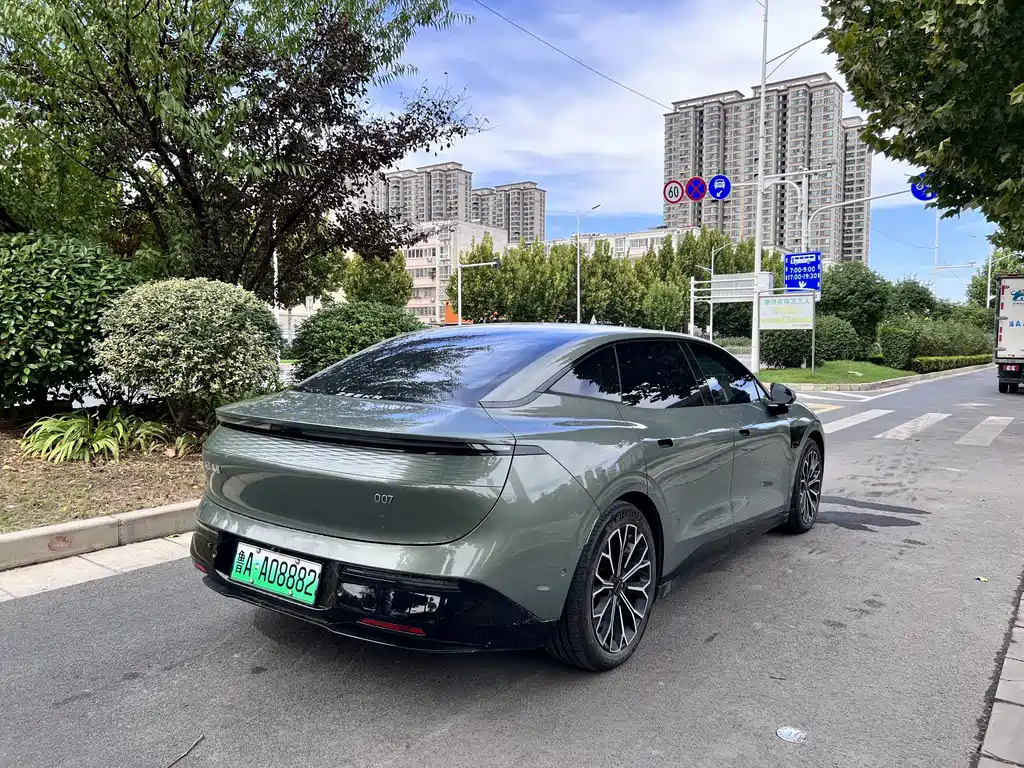 Zeekr 007 — миниатюра 14
