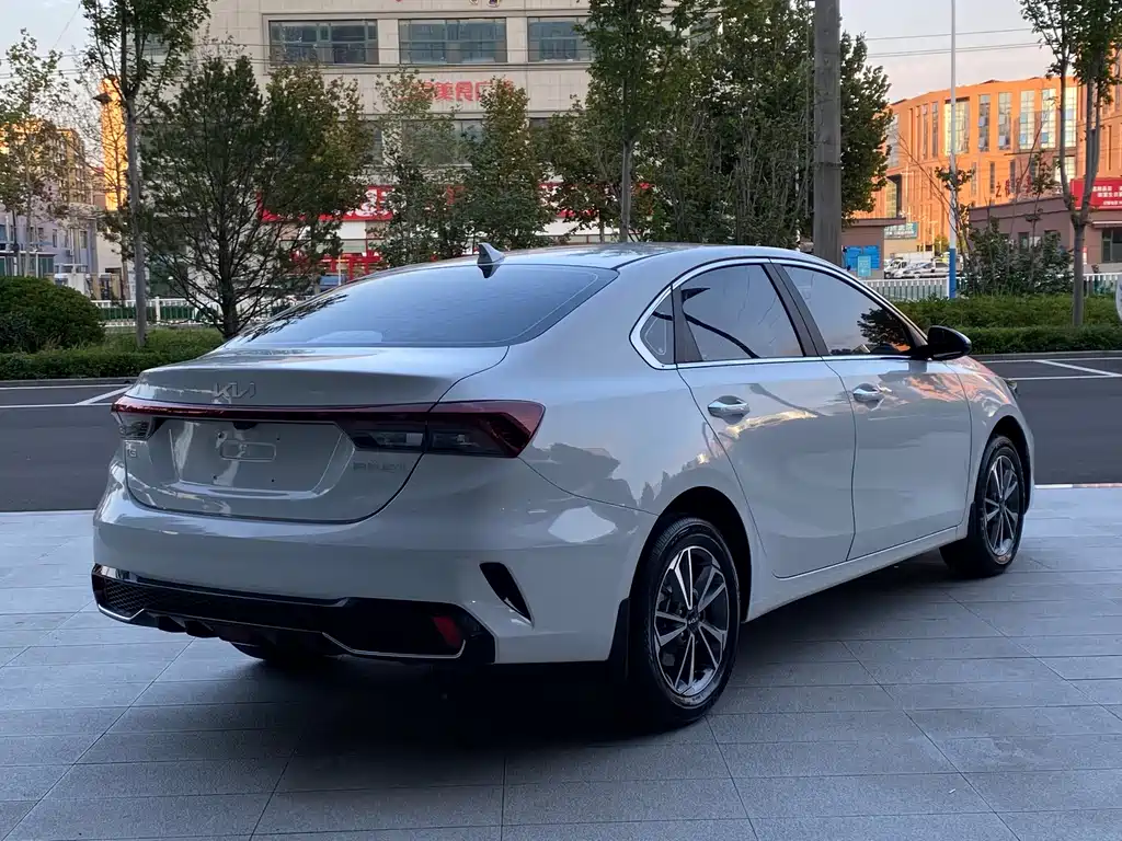 Kia K3 — миниатюра 9
