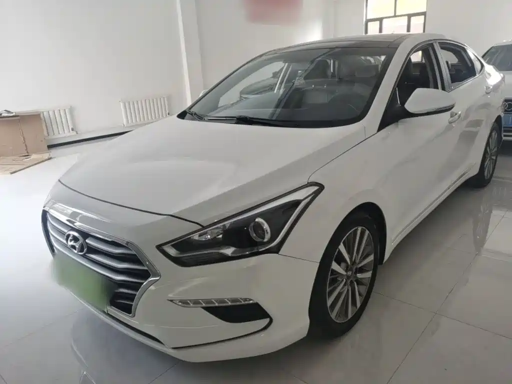 Hyundai Mistra
