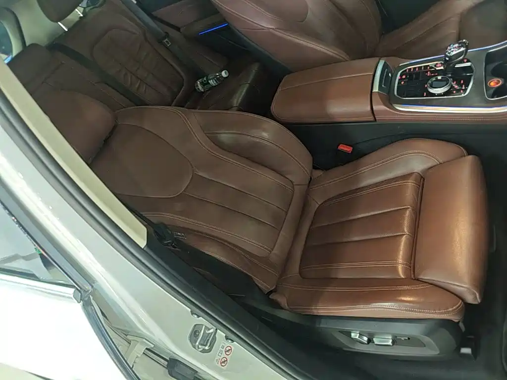 BMW X5 (Import) — миниатюра 25