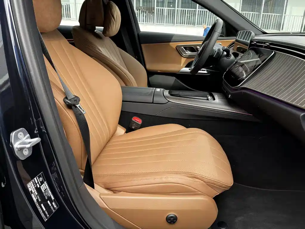 Mercedes-Benz E-Class E 2024 E 300 L Fashion