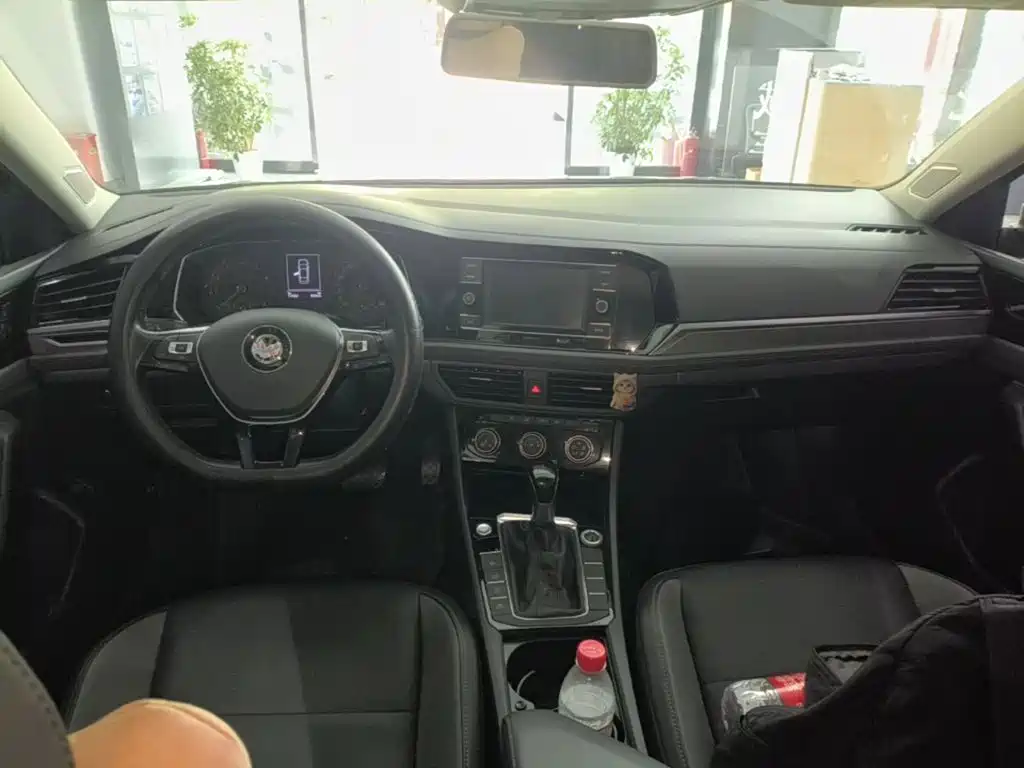 Volkswagen Sagitar — миниатюра 10