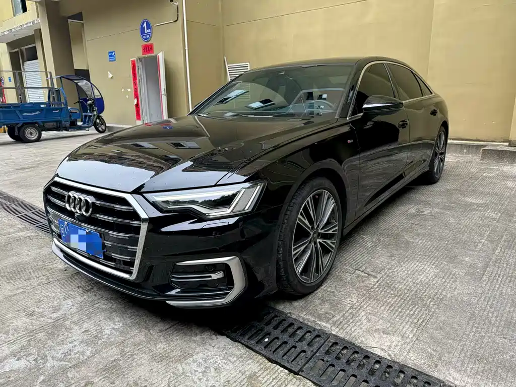 Купить Audi A6L