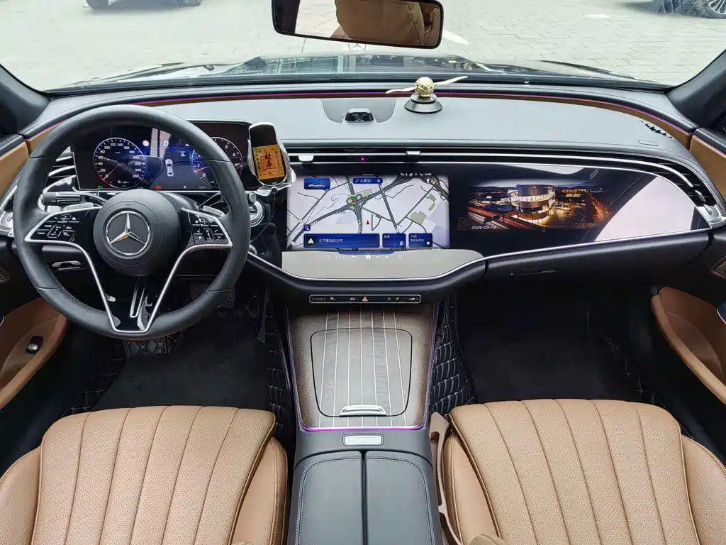 Mercedes-Benz E-Class E 2024 E 300 L Luxury