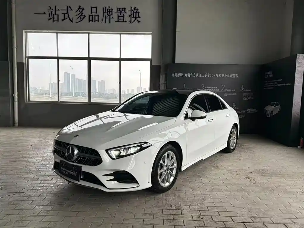 MERCEDES-BENZ A CLASS