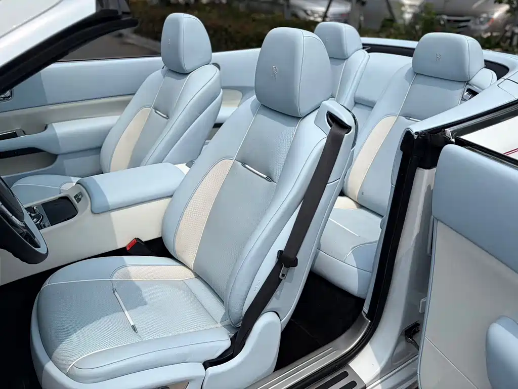 Rolls-Royce Dawn — миниатюра 15