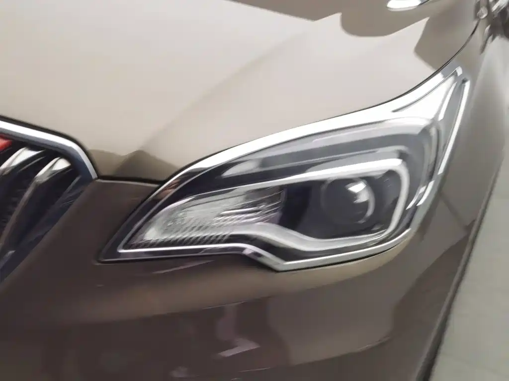 Buick Envision Plus — миниатюра 7