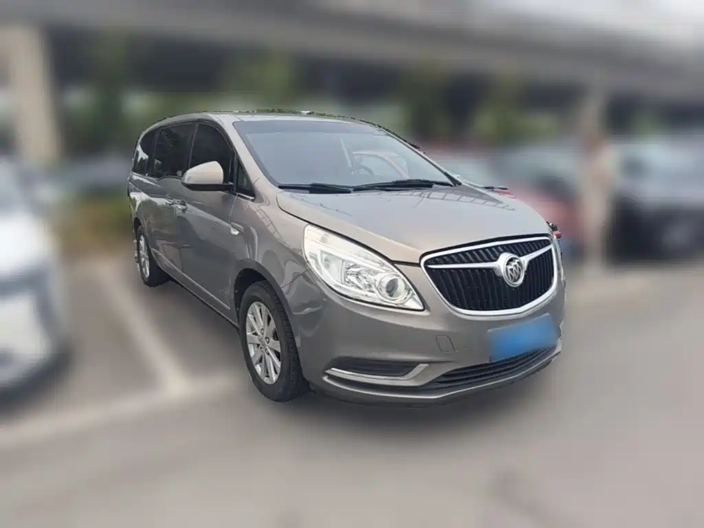 Buick GL8 — миниатюра 7