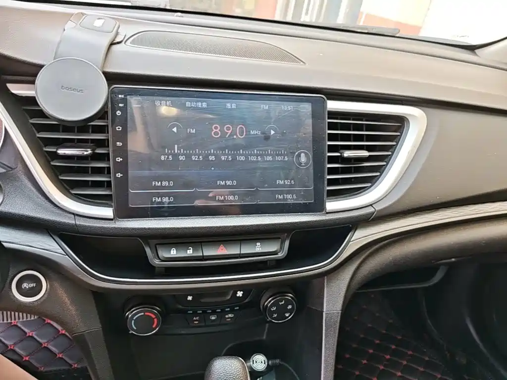 Buick Excelle — миниатюра 13
